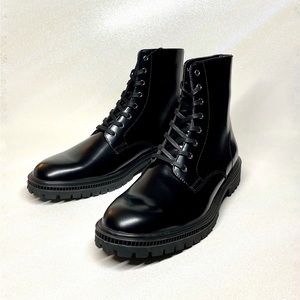 EXPRESS MEN - Black Leather Combat Boots.